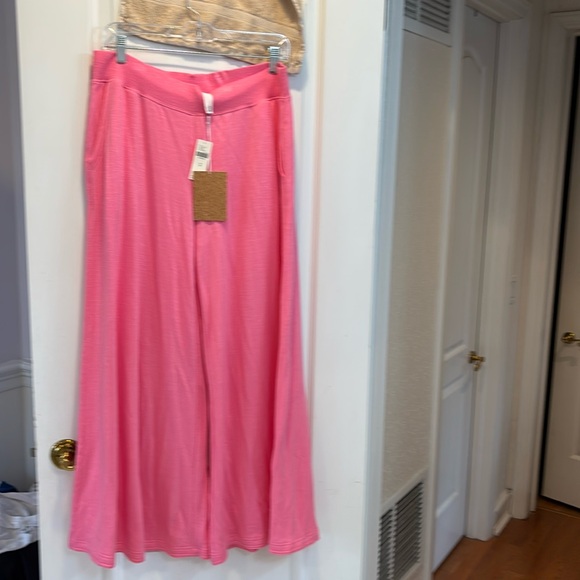 NWT Anthropologie Knit Wide Leg Pants. - Picture 1 of 7